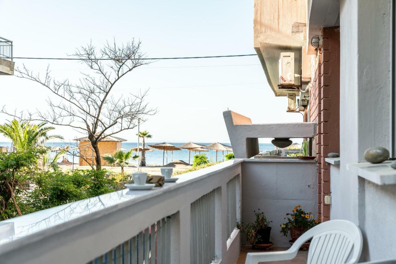 Next To The Sea - Apartment 아기아 트리아스 외부 사진